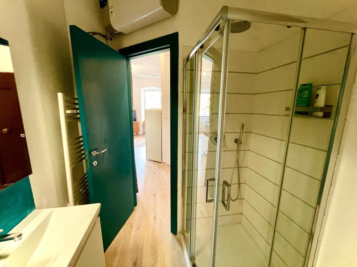 Il Sogno Dei Poeti Apartment Леричи Екстериор снимка