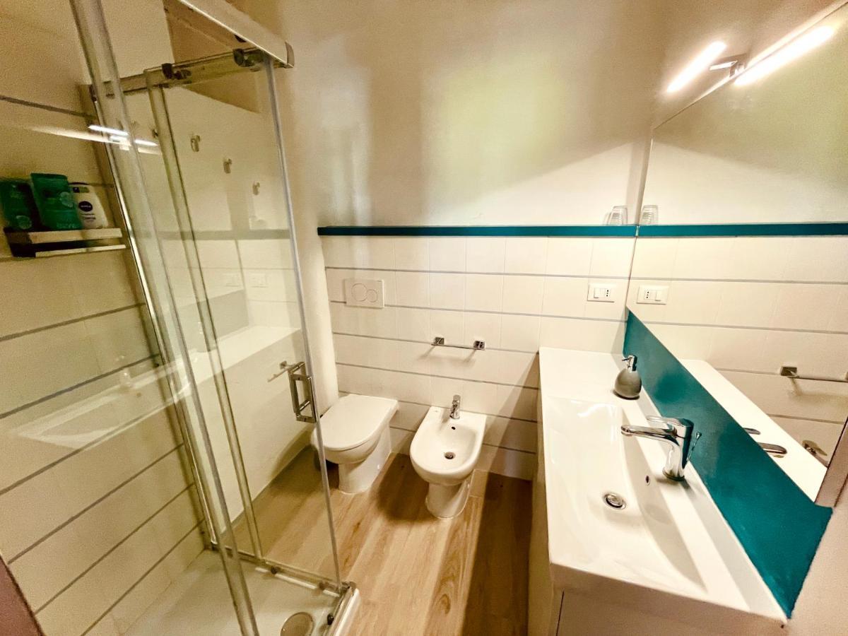 Il Sogno Dei Poeti Apartment Леричи Екстериор снимка